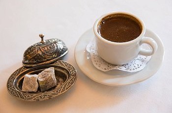 Врачи объяснили, кому полезно пить кофе