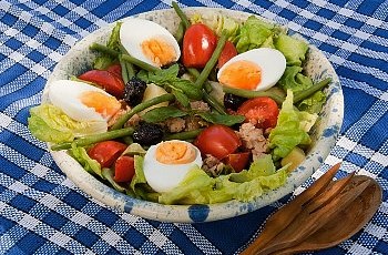 Хотите получить максимум от овощей? Добавьте яйца!
