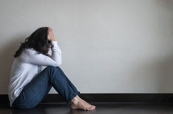 Лікар пояснила, як приборкати панічну атаку за одну хвилину
