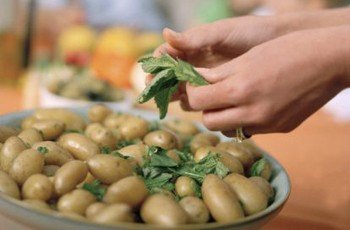 Назван продукт, который поможет снизить давление