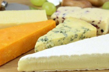 Ученые выяснили, в каком случае сыр может спровоцировать рак